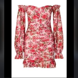Boohoo lace floral ruched dress